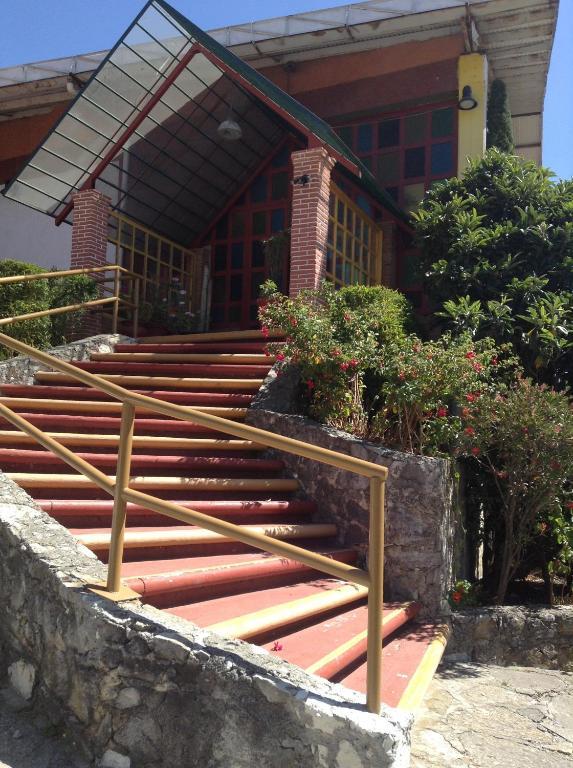 Hotel Villa Alpina El Chalet Pachuca Bagian luar foto