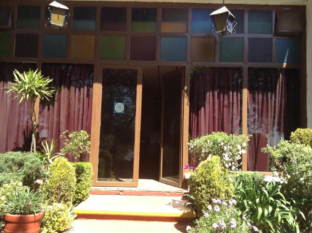 Hotel Villa Alpina El Chalet Pachuca Bagian luar foto