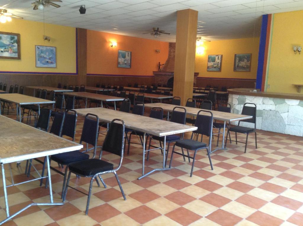 Hotel Villa Alpina El Chalet Pachuca Bagian luar foto